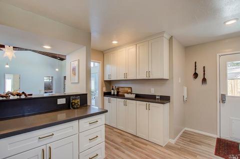 1245 Del Mar Ave, Vallejo, CA 94589 photo 17