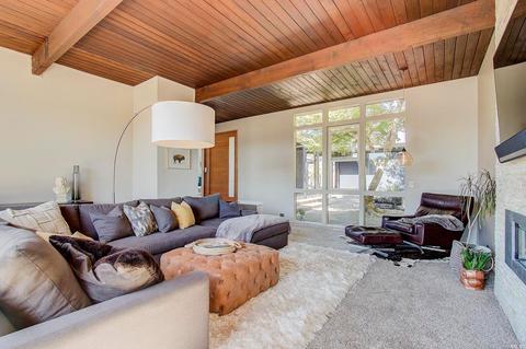 1245 Del Mar Ave, Vallejo, CA 94589 photo 4