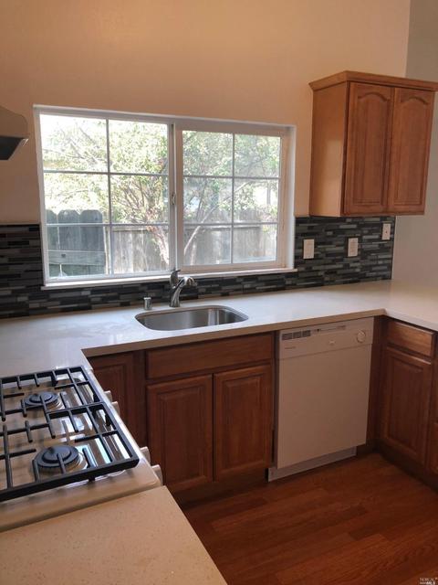 180 Columbia Way, Vallejo, CA 94589 photo 10