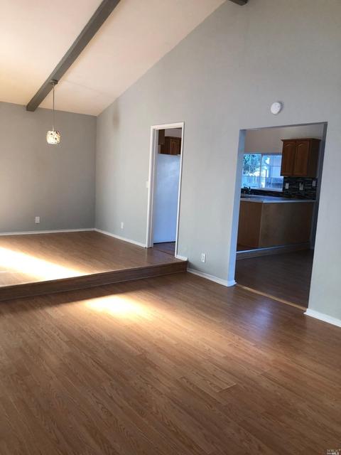 180 Columbia Way, Vallejo, CA 94589 photo 5