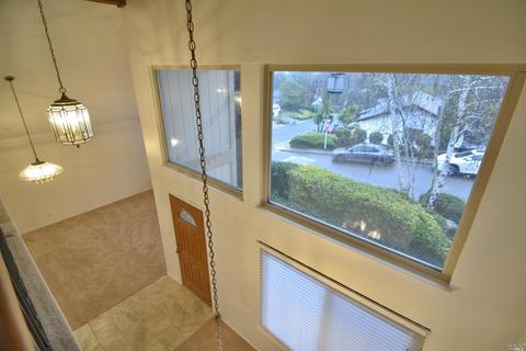 101 Skyline Ct, Vallejo, CA 94591 photo 13