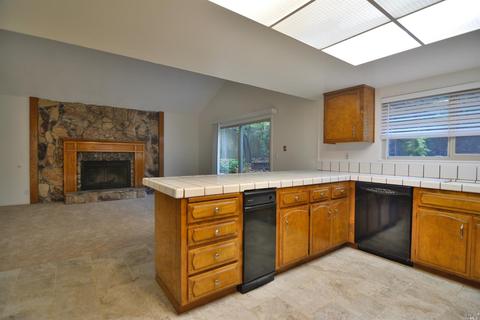 101 Skyline Ct, Vallejo, CA 94591 photo 31
