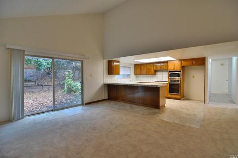 101 Skyline Ct, Vallejo, CA 94591 photo 25