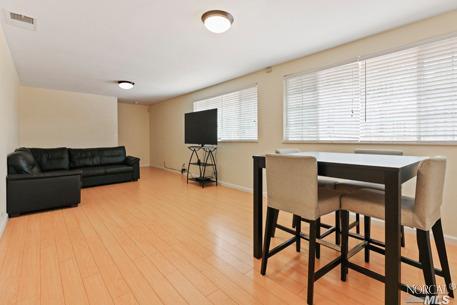 859 Palou St, Vallejo, CA 94591 photo 8