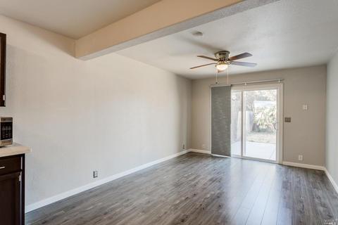 2325 Baltic Ct, Fairfield, CA 94533 photo 9