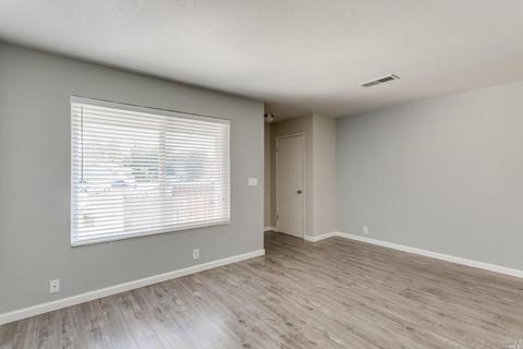 2325 Baltic Ct, Fairfield, CA 94533 photo 7