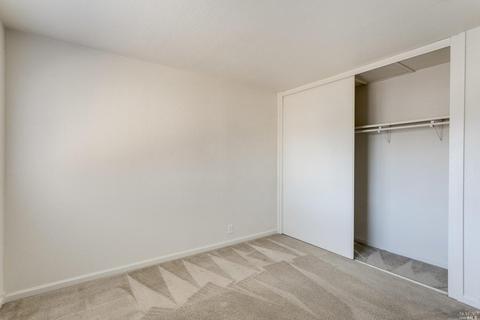 2325 Baltic Ct, Fairfield, CA 94533 photo 13