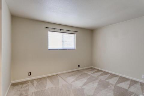 2325 Baltic Ct, Fairfield, CA 94533 photo 14