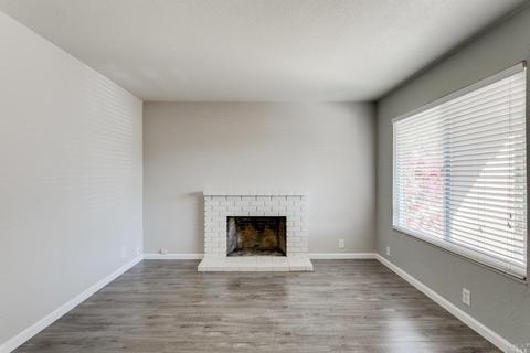2325 Baltic Ct, Fairfield, CA 94533 photo 6