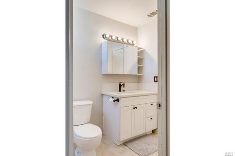 2325 Baltic Ct, Fairfield, CA 94533 photo 8