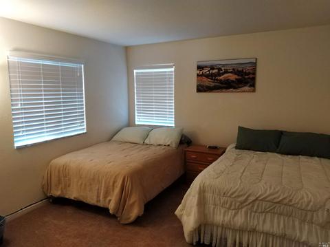 6832 Sunriver Ln, Vallejo, CA 94591 photo 18
