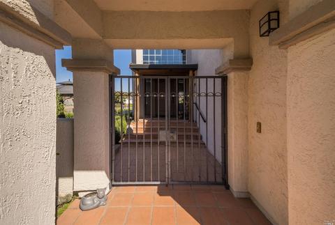 58 Lighthouse Ct, Napa, CA 94559 photo 9