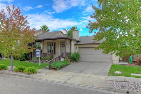 524 Cork St, Windsor, CA 95492 photo 2