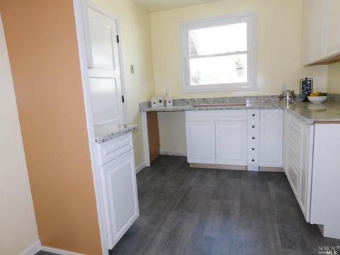 134 Maple St, Vacaville, CA 95688 photo 8