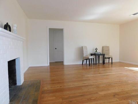 134 Maple St, Vacaville, CA 95688 photo 12