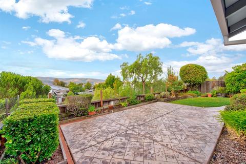 1708 Devonshire Dr, Benicia, CA 94510 photo 8