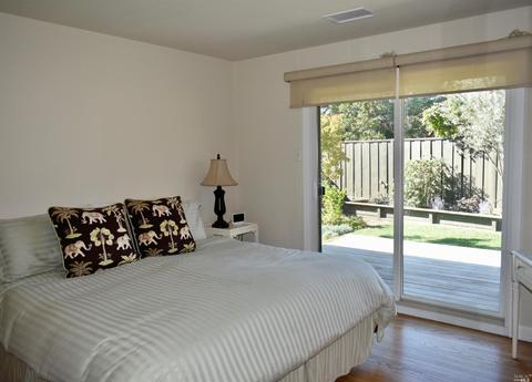 1453 Cambridge St, Novato, CA 94947 photo 7