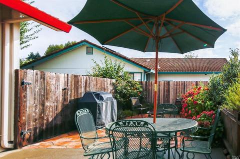 130 Flamingo Rd, Cotati, CA 94931 photo 4