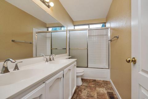 730 Natalie Dr, Windsor, CA 95492 photo 17