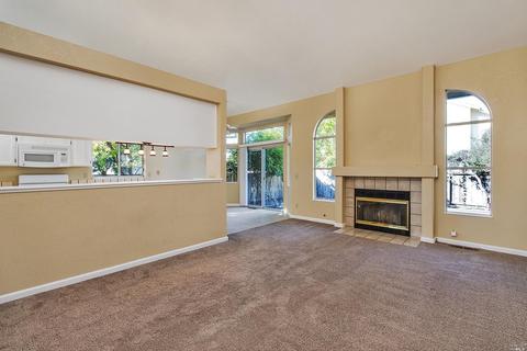 730 Natalie Dr, Windsor, CA 95492 photo 9