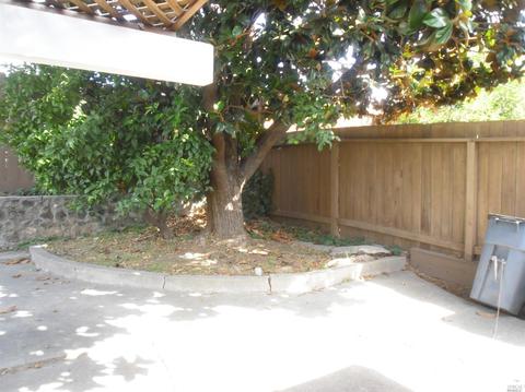 124 University Ave, Vallejo, CA 94591 photo 32