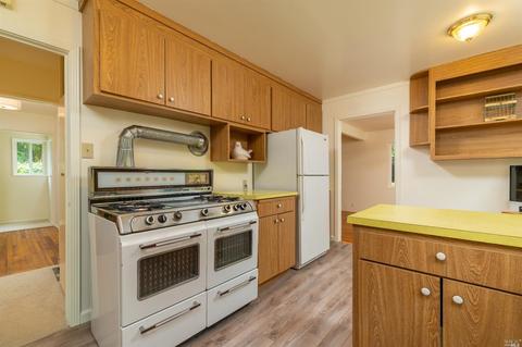 377 Cascade Dr, Fairfax, CA 94930 photo 8