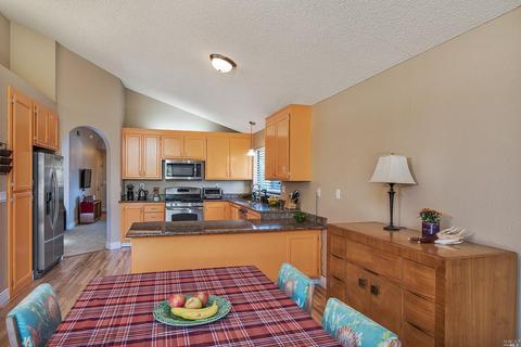 379 Pollard Way, Windsor, CA 95492 photo 12
