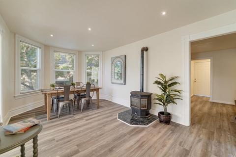 130 Ohio St, Vallejo, CA 94590 photo 5
