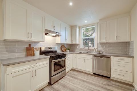 130 Ohio St, Vallejo, CA 94590 photo 8