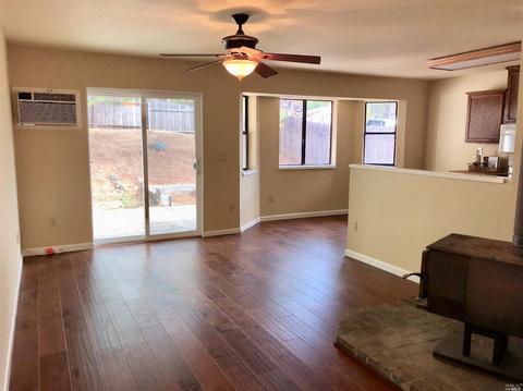 26661 Daphne Way, Willits, CA 95490 photo 3