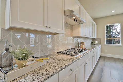 7097 Kylemore Cir, Dublin, CA 94568 photo 9