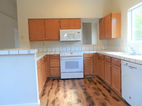 2775 Peppertree Dr, Fairfield, CA 94533 photo 6