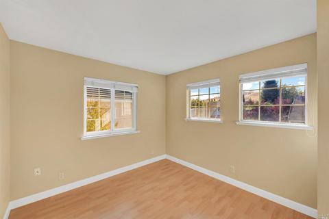 383 Bald Eagle Dr, Vacaville, CA 95688 photo 18