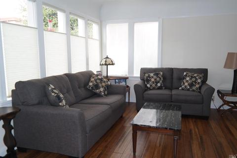 156 Edgemont Ave, Vallejo, CA 94590 photo 5