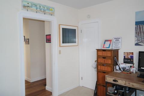 156 Edgemont Ave, Vallejo, CA 94590 photo 15