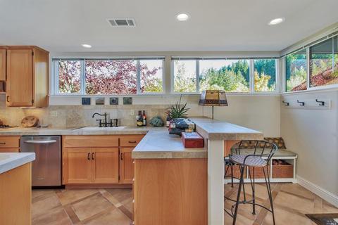 14634 Jomark Ln, Occidental, CA 95465 photo 6