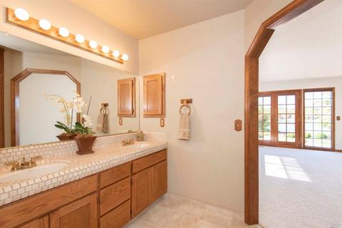 9376 Lakewood Dr, Windsor, CA 95492 photo 23