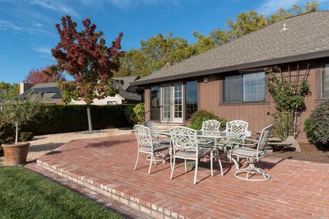 9376 Lakewood Dr, Windsor, CA 95492 photo 9