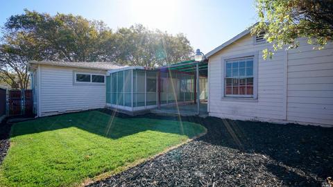 565 Laurel St, Vallejo, CA 94591 photo 19