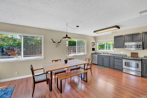 173 Normandy Dr, Vacaville, CA 95687 photo 13