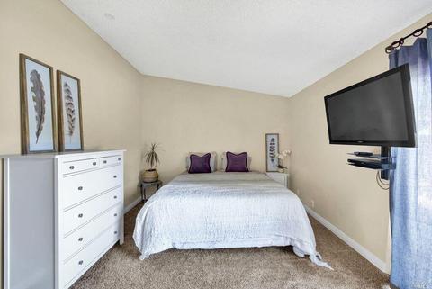 173 Normandy Dr, Vacaville, CA 95687 photo 27