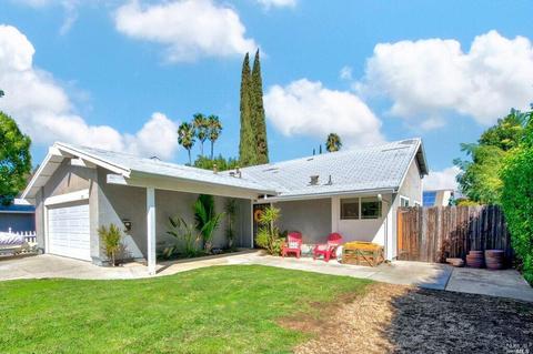 173 Normandy Dr, Vacaville, CA 95687 photo 4