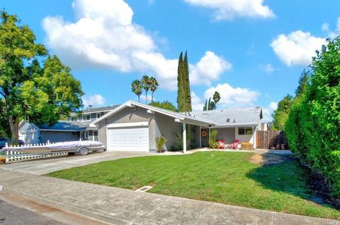 173 Normandy Dr, Vacaville, CA 95687 photo 3