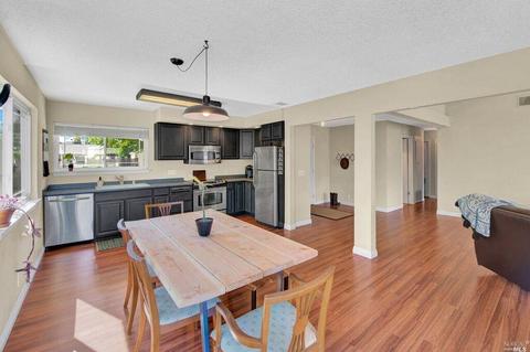 173 Normandy Dr, Vacaville, CA 95687 photo 15