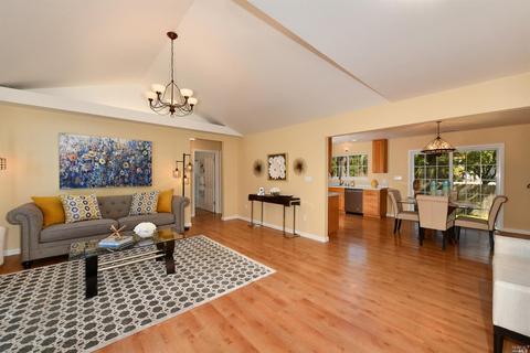 8160 El Rancho Dr, Cotati, CA 94931 photo 3