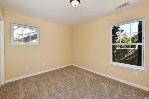 8160 El Rancho Dr, Cotati, CA 94931 photo 15