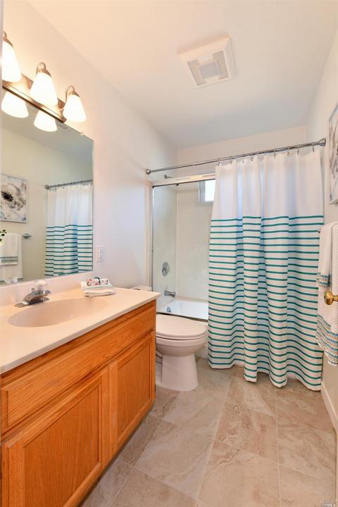8160 El Rancho Dr, Cotati, CA 94931 photo 17