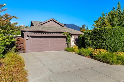 302 Cottage Ct, Cloverdale, CA 95425 photo 2