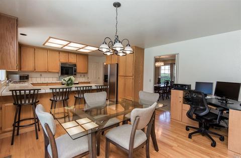 7954 Shira Ln, Windsor, CA 95492 photo 18