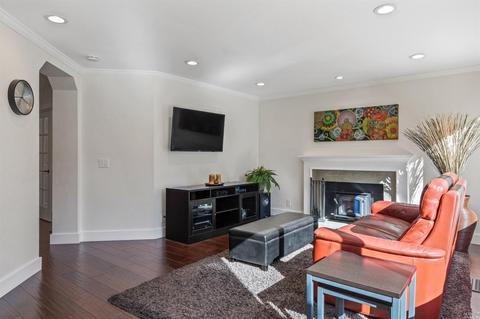 9511 Whitehall Ct, Windsor, CA 95492 photo 7